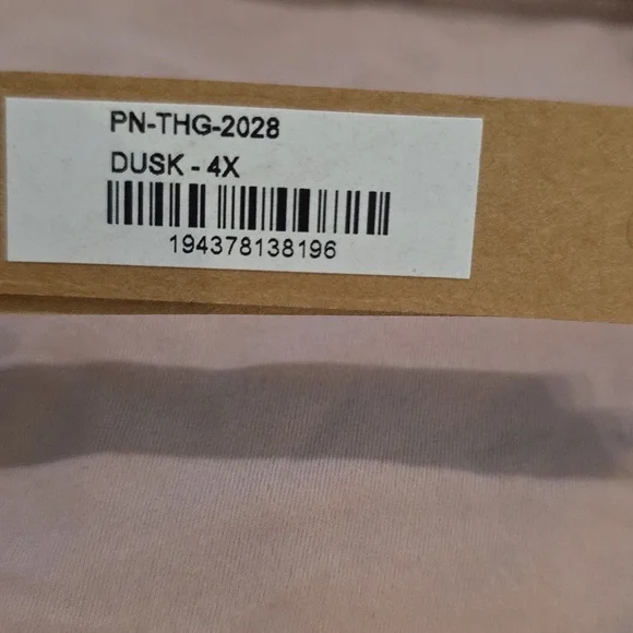 SKIMS Fits Everybody Thong NWT 4X DUSK - Picture 4 of 8